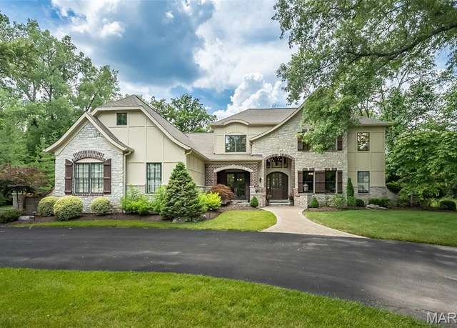 Property at 21 Lynnbrook Rd, St Louis, MO 63141, 5 beds, 5 baths