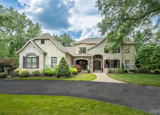 Property at 21 Lynnbrook Rd, St Louis, MO 63141, 5 beds, 5 baths