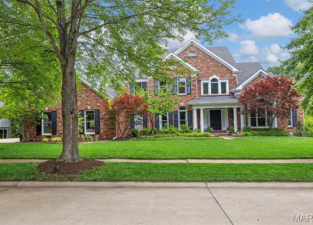 Property at 2030 Logan Hill Dr, Chesterfield, MO 63017, 6 beds, 4.5 baths