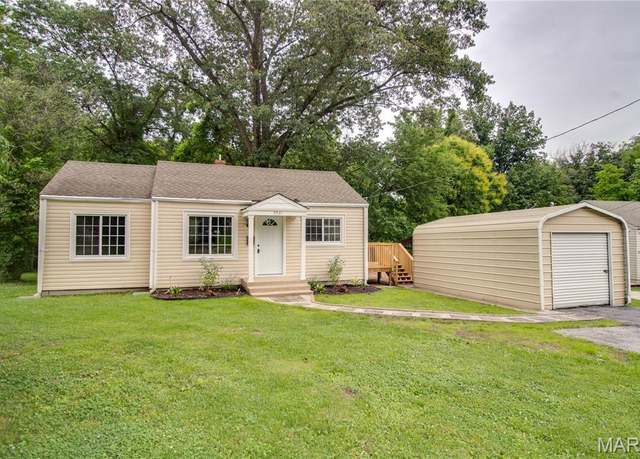 Property at 3531 Hoover Dr, Alton, IL 62002, 2 beds, 1 bath