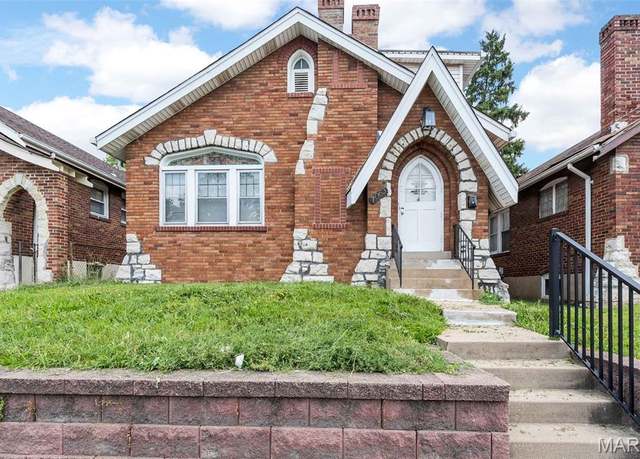 Property at 7063 W Florissant Ave, Flordell Hills, MO 63136, 3 beds, 2 baths