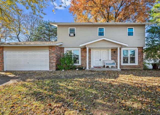 Property at 1415 Ticonderoga Dr, St Peters, MO 63376, 4 beds, 2.5 baths