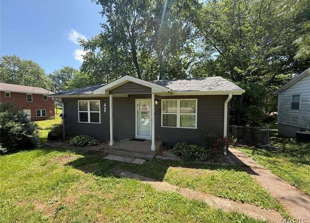 Property at 704 Union St, Marble Hill, MO 63764, 2 beds, 1 bath