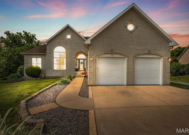 Property at 113 Riverwalk Dr, Desloge, MO 63628, 4 beds, 3 baths