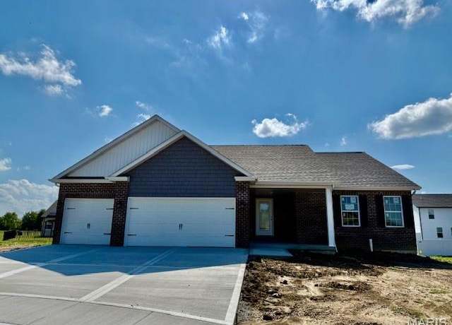 Property at 845 Mohave Ct, Shiloh, IL 62221, 5 beds, 3 baths