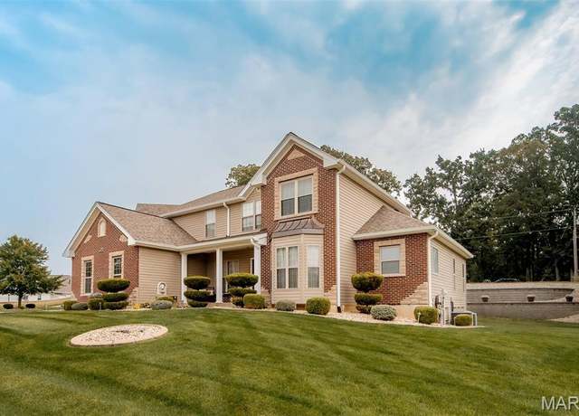 Property at 1528 Hibernation Holw, Wentzville, MO 63385, 4 beds, 2.5 baths