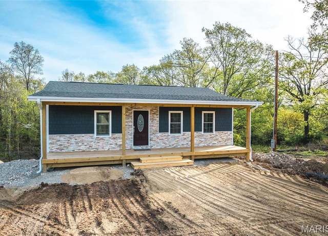 Property at 16719 Holland Dr, St Robert, MO 65584, 4 beds, 3 baths