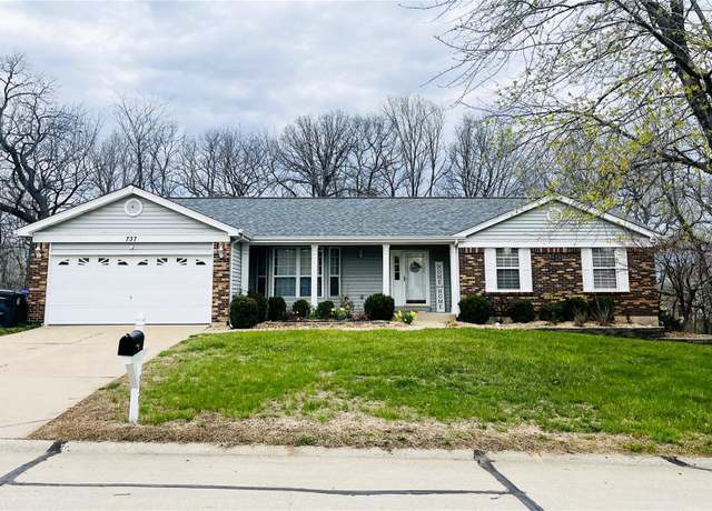 Property at 737 Carriage Trail Drive Dr, O'fallon, MO 63368, 3 beds, 2 baths