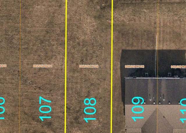 Property at 2021 Camrose Green St, Belleville, IL 62220