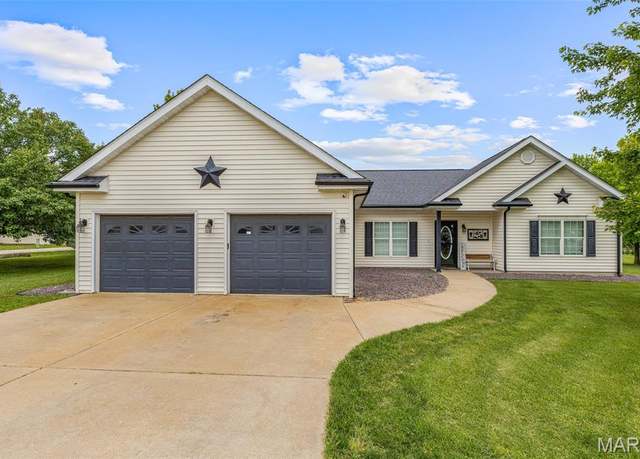 Property at 25 Elk Dr, Farmington, MO 63640, 3 beds, 2 baths