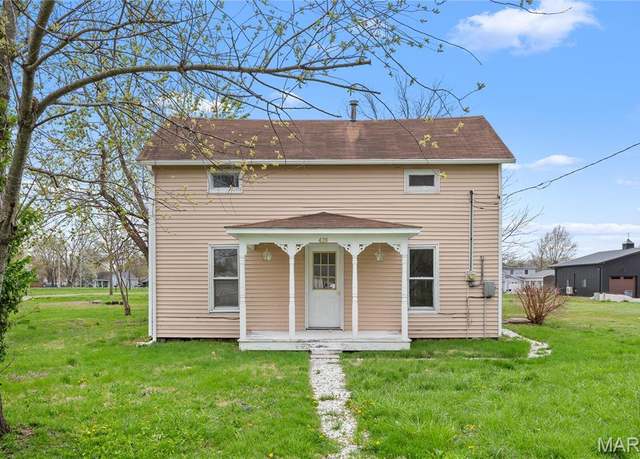 Property at 420 E Kell St, Worden, IL 62097, 3 beds, 1 bath