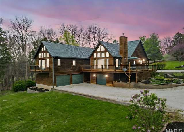 Property at 2595 State Road F, Pacific, MO 63069, 3 beds, 3 baths