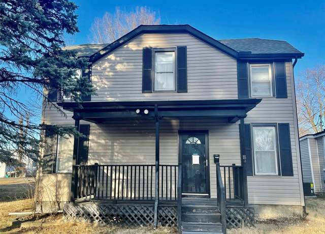 Property at 18 N Missouri Ave, Belleville, IL 62220, 3 beds, 1 bath
