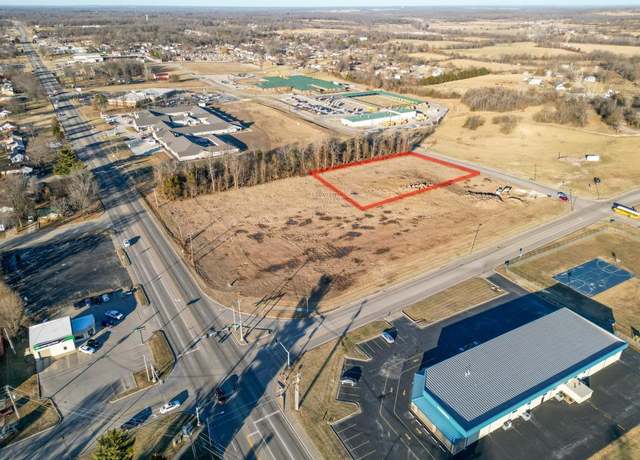 Property at 900 Clark St, Lebanon, MO 65536