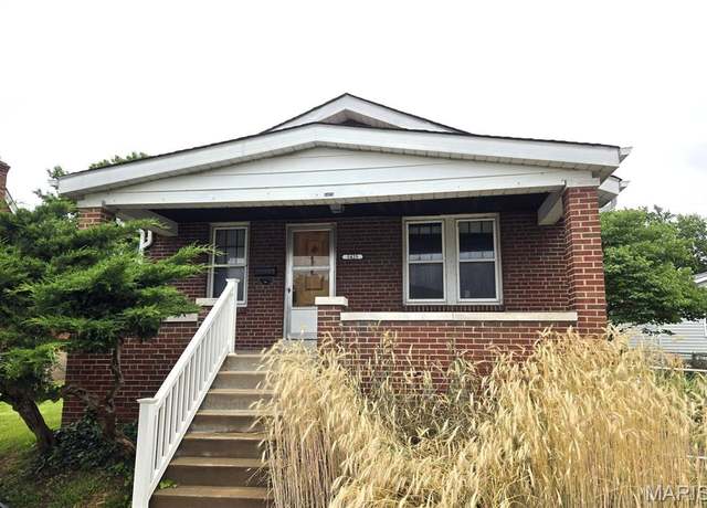 Property at 5425 Sunshine, St Louis, MO 63109, 2 beds, 1 bath