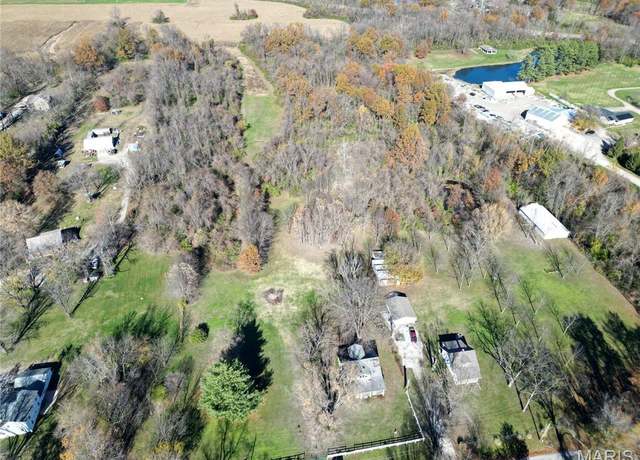 Property at 2005 S 11th St, Belleville, IL 62226