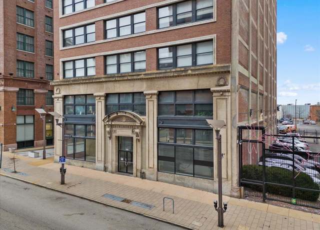 Property at 1619 Washington Ave #805, St Louis, MO 63103, 1 bed, 2 baths