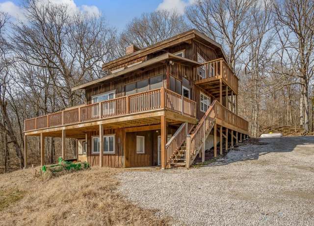 Property at 3001 Cedar Ridge Ln, Waterloo, IL 62298, 4 beds, 3 baths