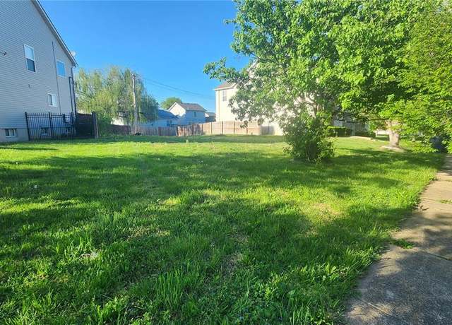 Property at 1821 N Market St, St Louis, MO 63106