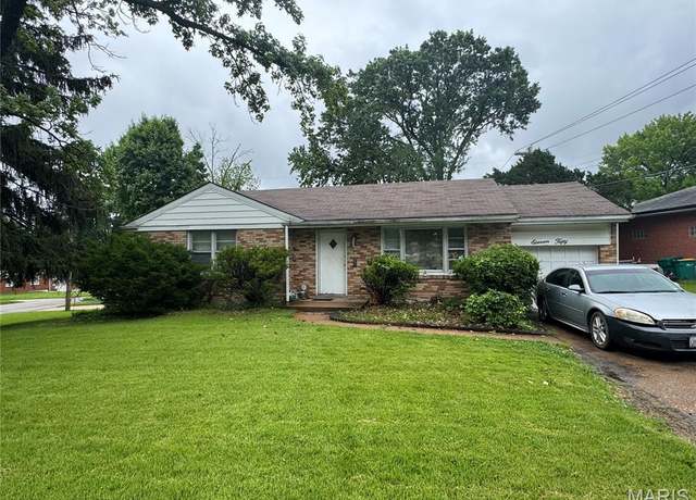 Property at 1150 Astoria Dr, St Louis, MO 63137, 2 beds, 1 bath