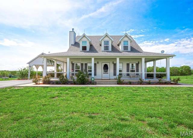 Property at 17305 Riverside Rd, Crocker, MO 65452, 4 beds, 4 baths