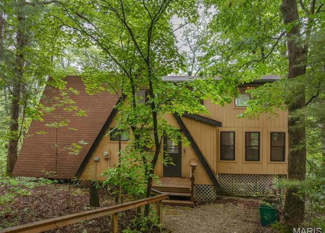 Property at 376 W Wanderfern Circle Dr, Innsbrook, MO 63390, 3 beds, 2 baths