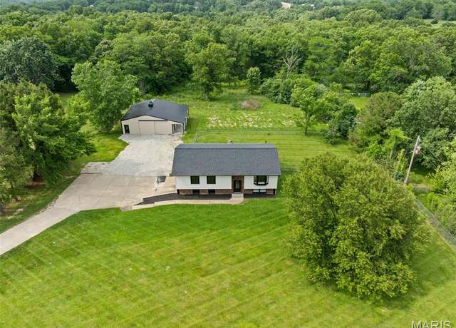 Property at 719 Green Ridge Dr, Catawissa, MO 63015, 4 beds, 2 baths