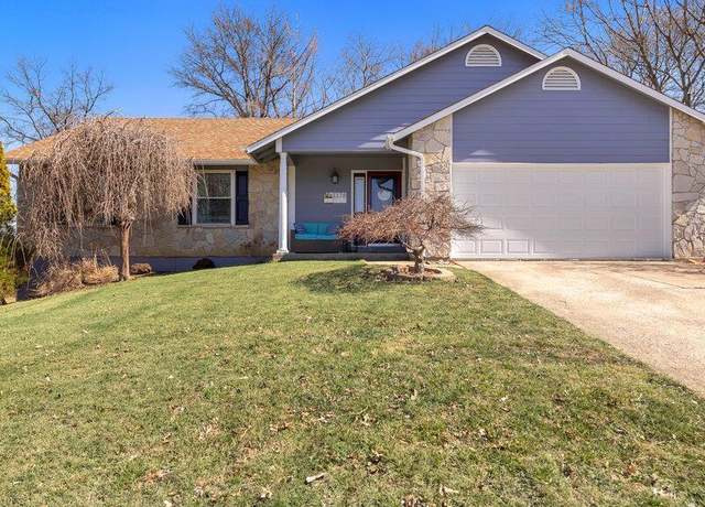 Property at 1378 Timothy Ridge Dr, St Charles, MO 63304, 4 beds, 2 baths