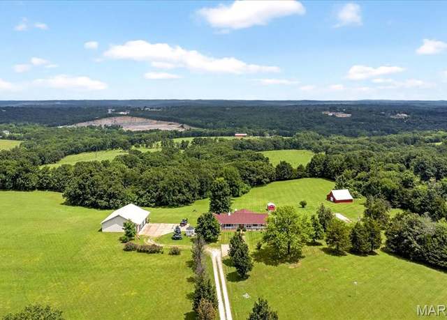 Property at 1150 Clarke St, De Soto, MO 63020, 3 beds, 4 baths