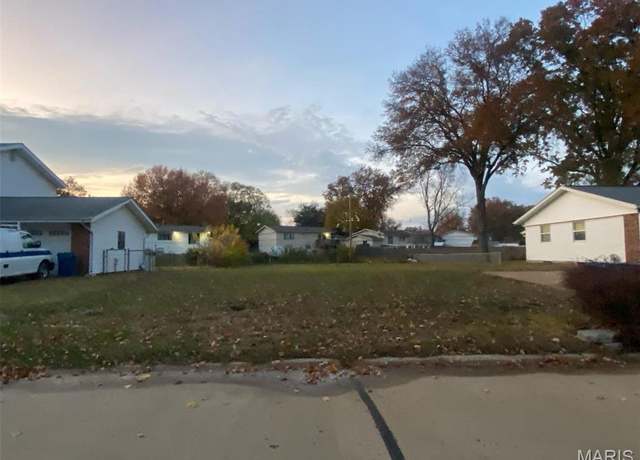 Property at 7359 Cartwheel Ln, Hazelwood, MO 63042