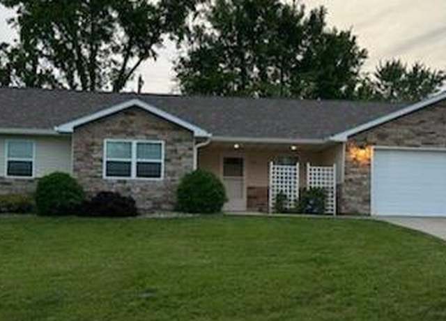 Property at 113 Stone Ridge Dr, Hannibal, MO 63401, 3 beds, 2 baths