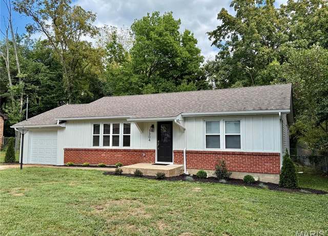 Property at 1304 Beverly Ln, Farmington, MO 63640, 3 beds, 1 bath