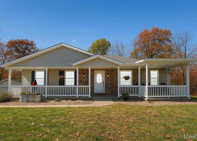 Property at 62812 Brown Ests, Hannibal, MO 63401, 4 beds, 2 baths