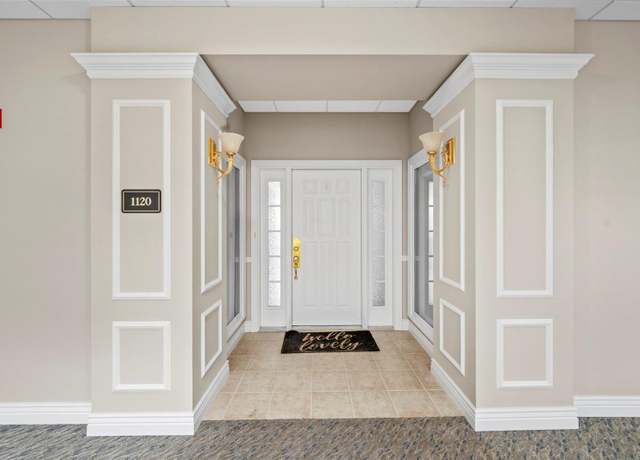 Property at 400 S 14th St #1120, St Louis, MO 63103, 3 beds, 2 baths
