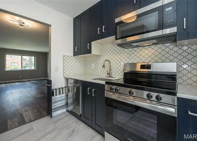 Property at 7904 Camelot Ln #1, St Louis, MO 63123, 2 beds, 1.5 baths