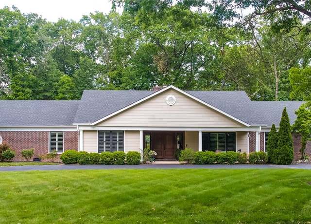 Property at 74 E Ladue Estates Dr, Creve Coeur, MO 63141, 4 beds, 6 baths