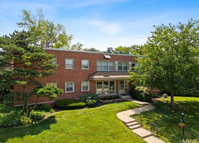 Property at 5 Delcrest Ct #101, St Louis, MO 63124, 2 beds, 1 bath