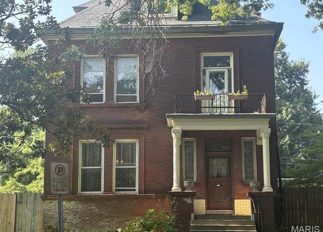 Property at 2918 Geyer Ave, St Louis, MO 63104, 5 beds, 3.5 baths