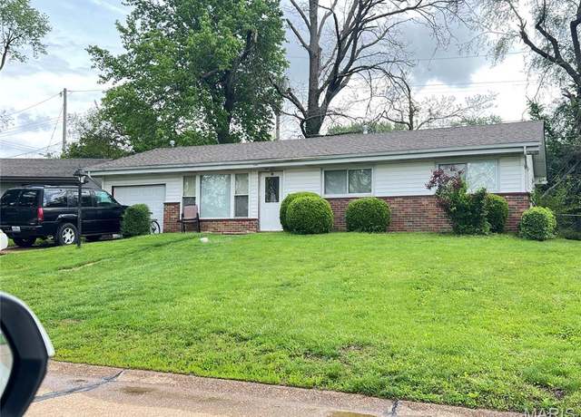 Property at 9446 Dawn Ct, St Louis, MO 63136, 3 beds, 1 bath