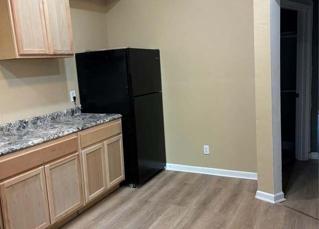 Property at 4844 Northland Ave, St Louis, MO 63113, 3 beds, 1 bath