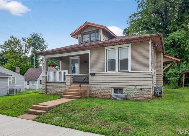Property at 509 S Church St, Belleville, IL 62220, 2 beds, 1 bath