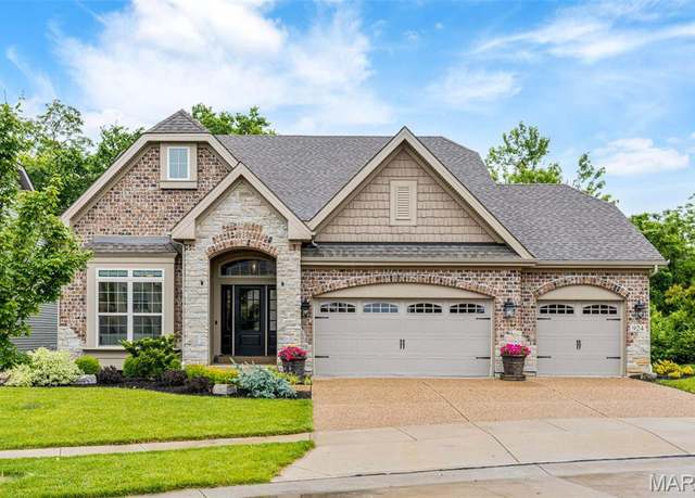 Property at 924 Grand Reserve Dr, Chesterfield, MO 63017, 4 beds, 4 baths