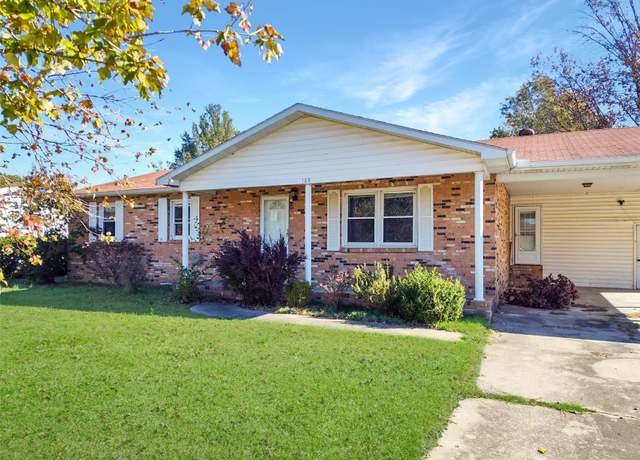 Property at 109 Andrea St, Sikeston, MO 63801, 3 beds, 2.5 baths