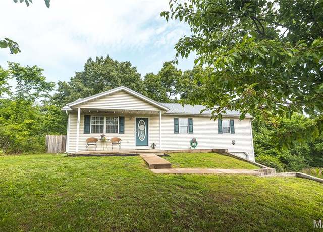 Property at 14959 Turkey, St Robert, MO 65583, 4 beds, 3 baths