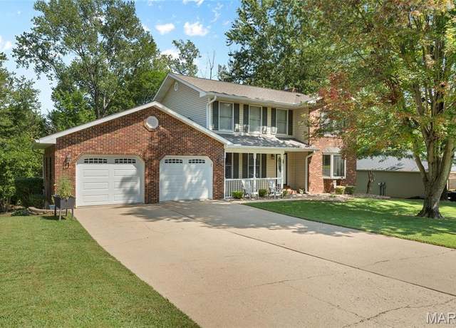 Property at 122 David Dr Dr, Collinsville, IL 62234, 5 beds, 3.5 baths