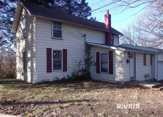 Property at 2725 Solway Ave, St Louis, MO 63136, 3 beds, 1.5 baths