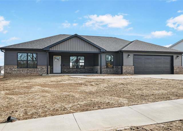 Property at 4075 Chapel Rdg, Jackson, MO 63755, 3 beds, 2 baths