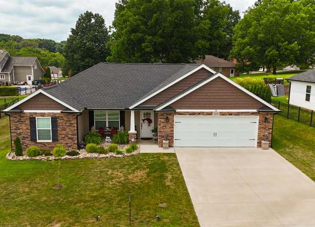 Property at 929 Lochinvar Ln, Cape Girardeau, MO 63701, 3 beds, 2 baths