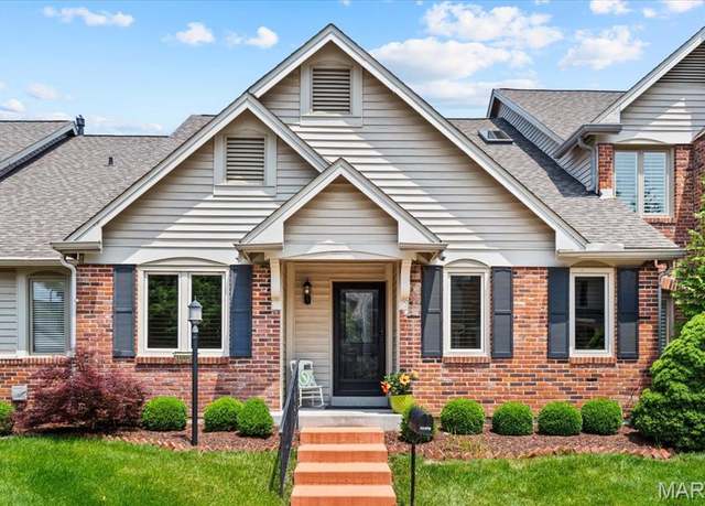 Property at 14309 Open Meadow Ct E, Chesterfield, MO 63017, 2 beds, 2.5 baths