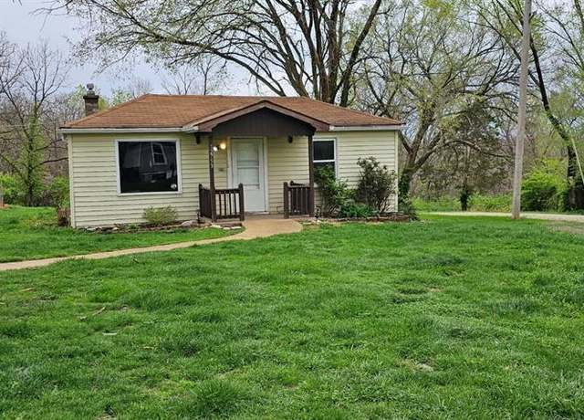 Property at 12753 Hencher Rd, De Soto, MO 63020, 2 beds, 1 bath